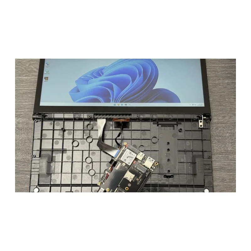 Бортовой вычислитель DFRobot DFR1227 — LattePanda IOTA Palm-sized x86 Single Board Computer (Intel N150, 16GB RAM / 128GB eMMC)